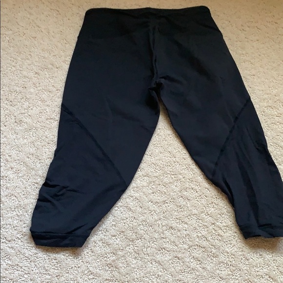 Lulu lemon legging - Picture 3 of 4